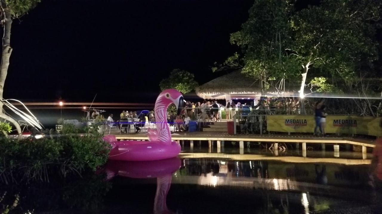 Marina De Salinas Hotell Exteriör bild