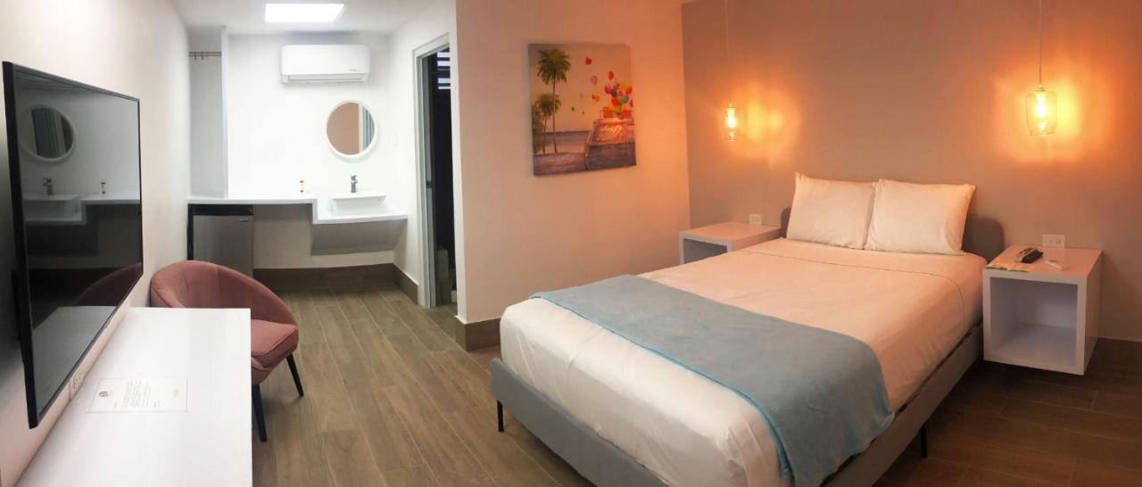 Marina De Salinas Hotell Exteriör bild